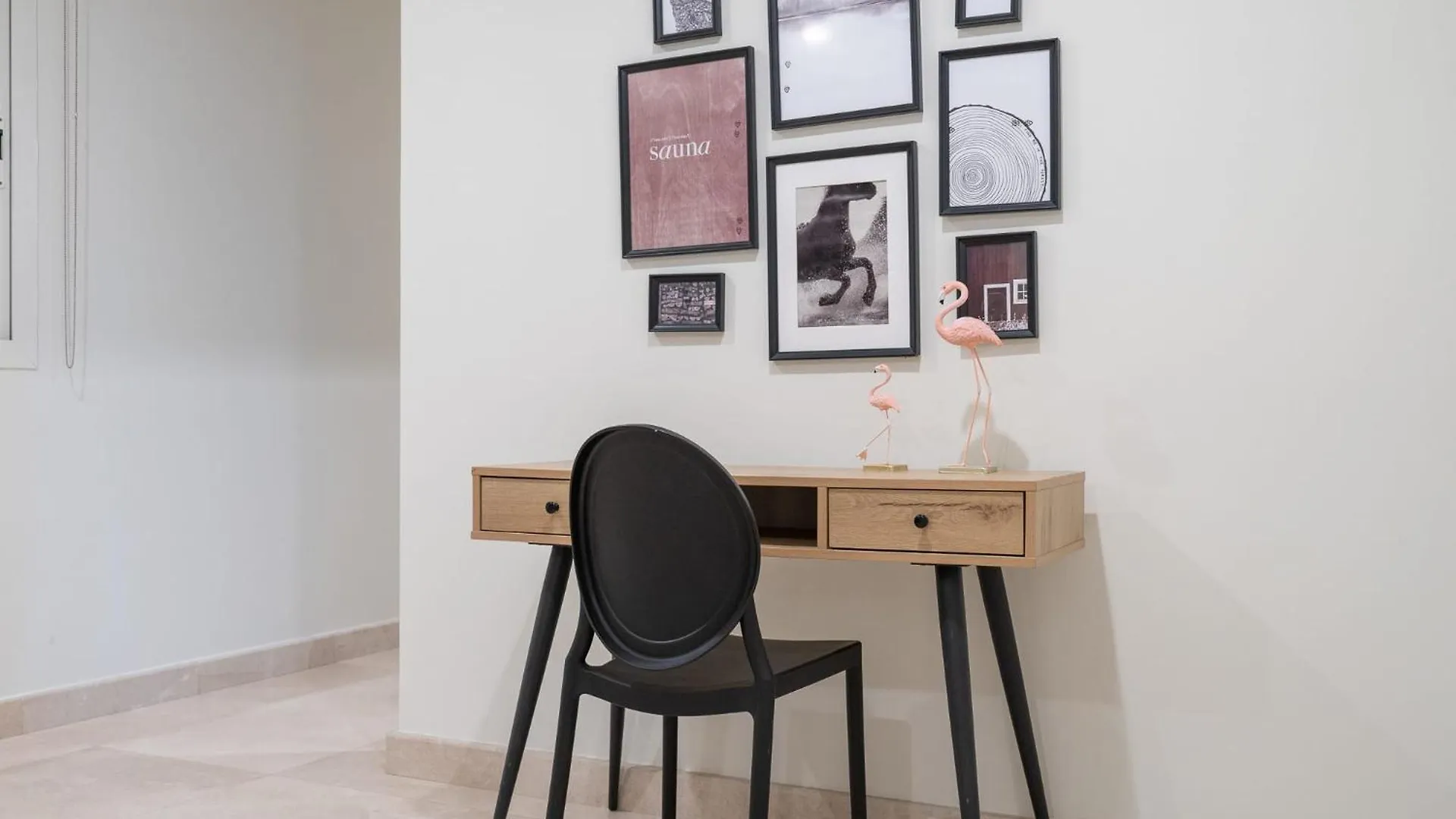 Prestigious 3-Bedroom Apartment With Easy Access In Downtown Dubái Emiratos Árabes Unidos